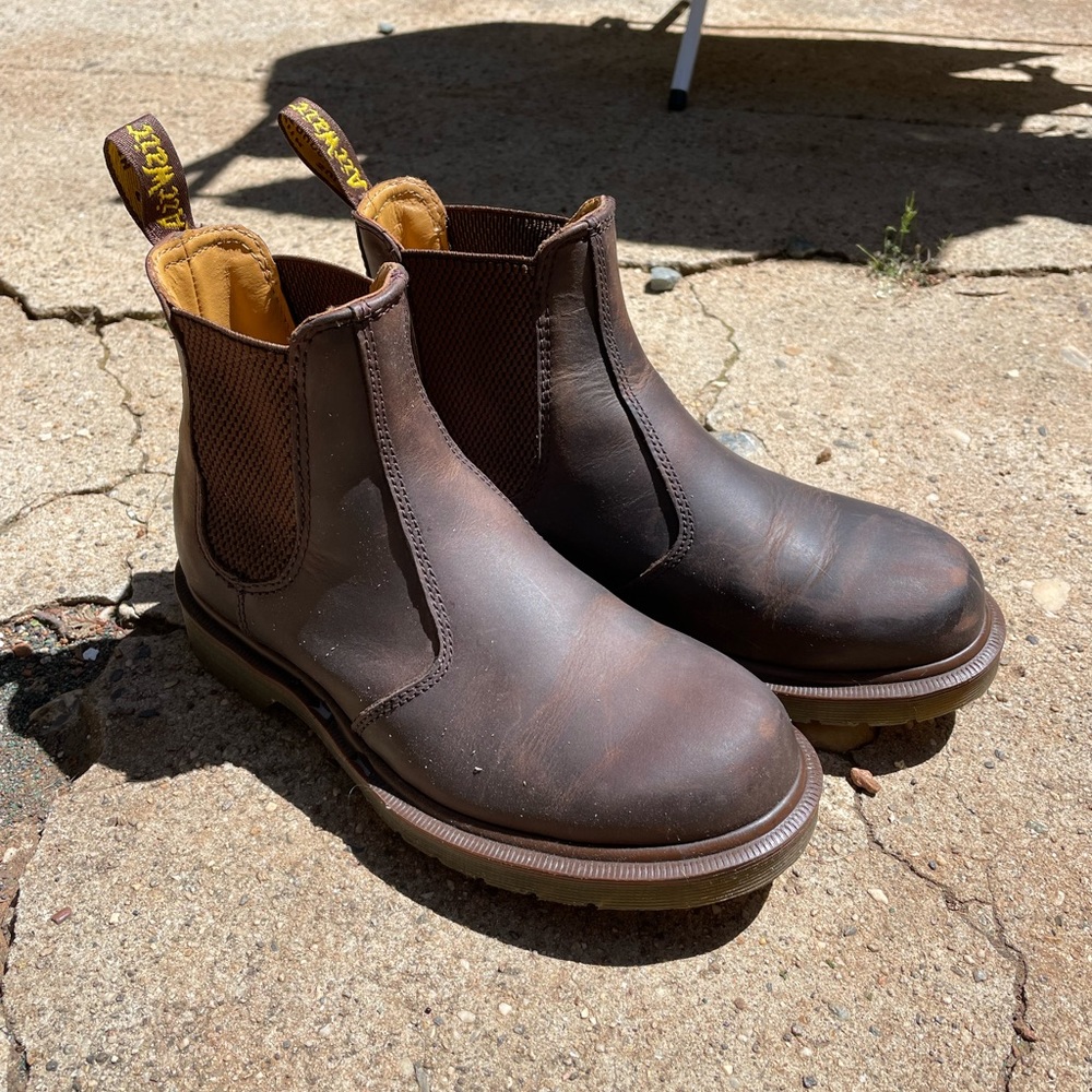Dr marten Chelsea boots